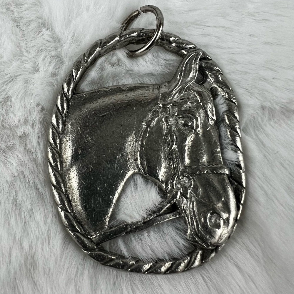 Seagull Canada Vintage Pewter Horse Pendant